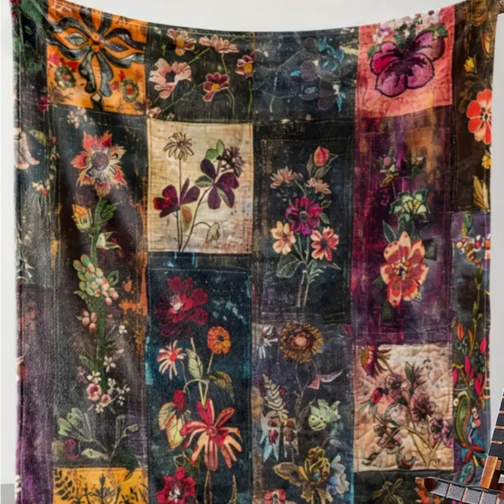 Beautiful Patchwork Patterned Blanket